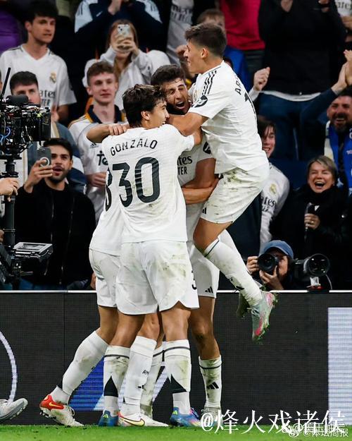 西甲赛前分析:皇马2-0凯旋塞尔塔,巴萨表现强劲,龙哥表现出色 西甲赛前分析:皇马2-0凯旋塞尔塔,巴萨表现强劲,龙哥表现出色